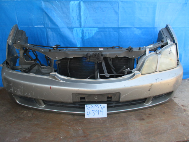 Used Toyota Gaia BUMPER FRONT